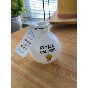 Rae Dunn Number One Mom Small Vase | New